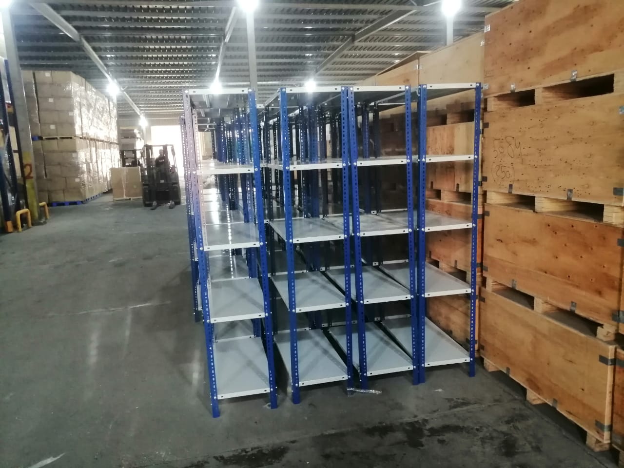 Unit Shelving Storage System